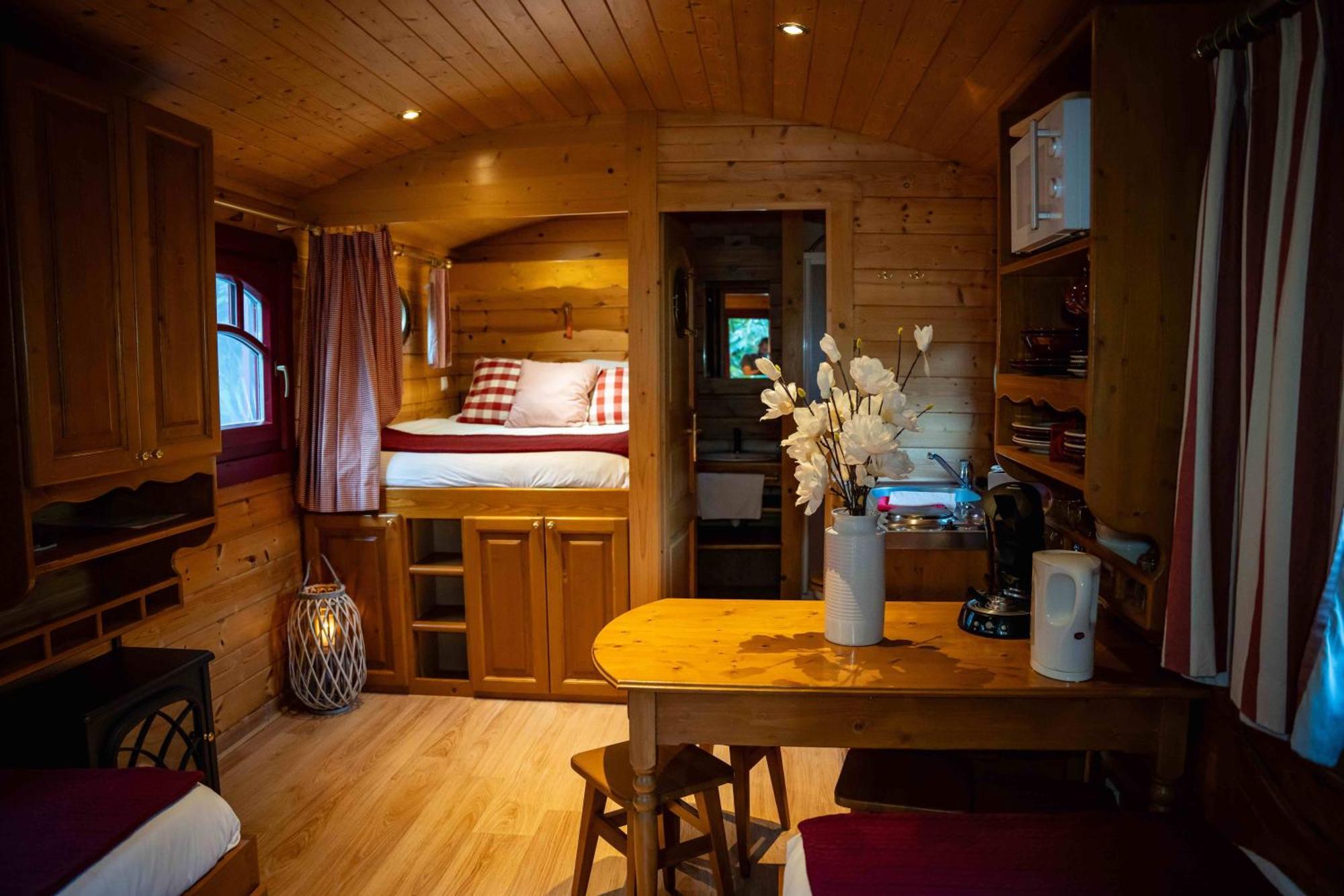 Le Roulottes Du Petit Gouffre De Padirac Avec Spa Exterior foto